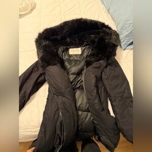 Aritzia St Moritz Parka S
